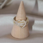 14k Lovers Loop Sparkling Heart Ring — product detail