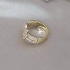 14k Lovers Loop Sparkling Heart Ring — product detail