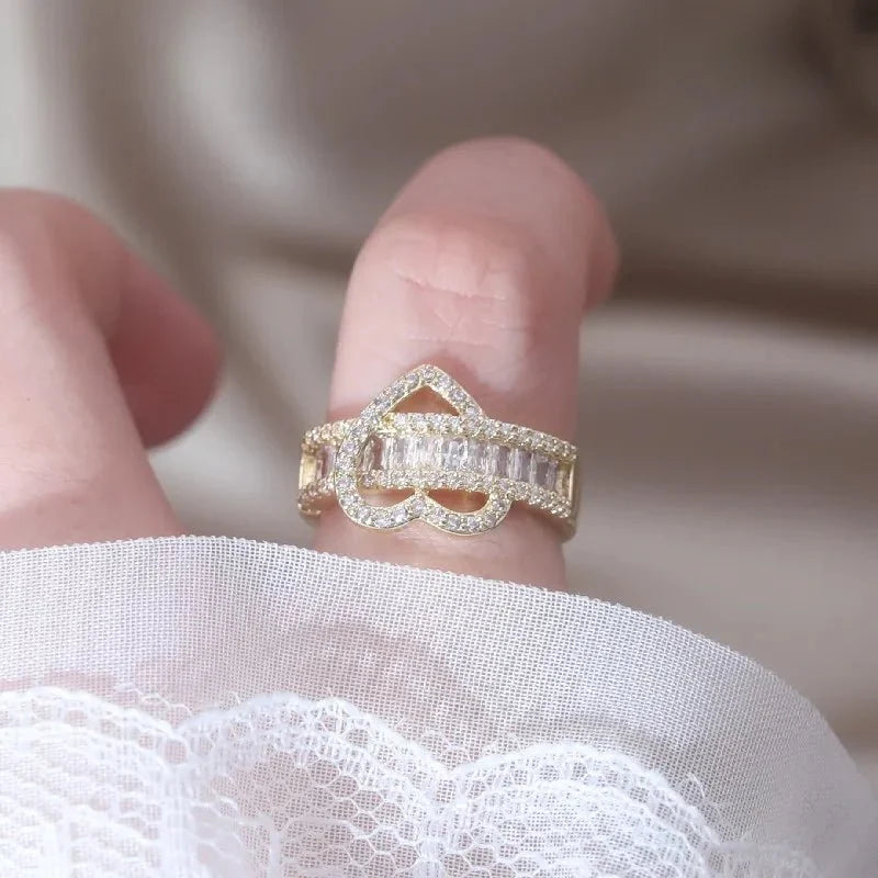 14k Lovers Loop Sparkling Heart Ring — product detail