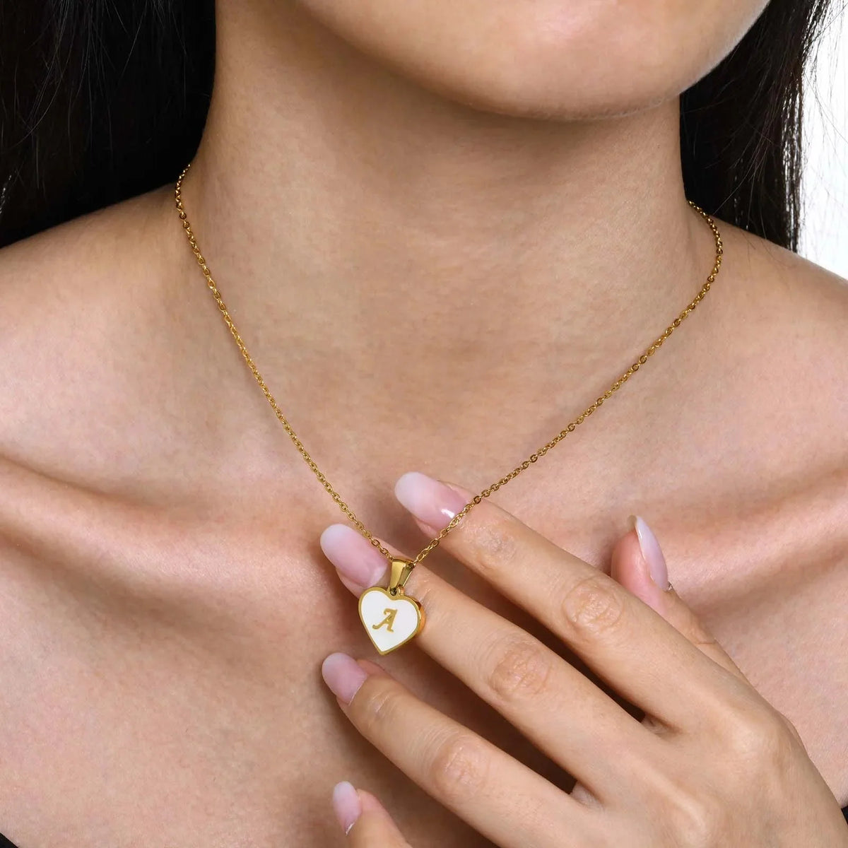 18k Pearl Heart Initial Letter Necklace — product detail
