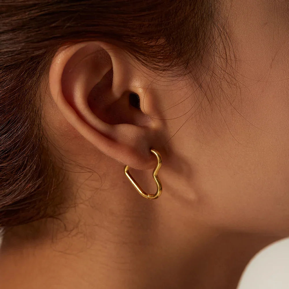 Elegant Heart Hoop Earrings — product detail