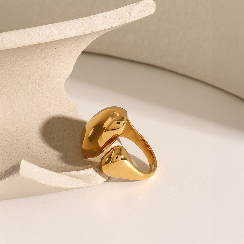 Chunky Rounded Open Square Ring — product detail