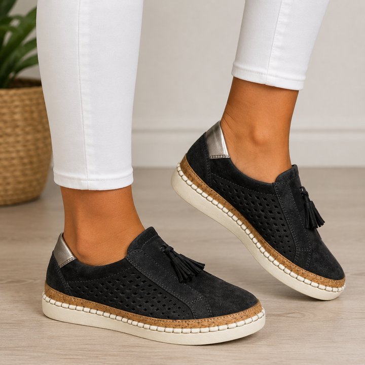 CHARLOTTE AVALON | PERFORATED TASSEL LOAFERS FOR WOMAN