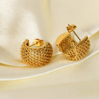 18k Mesh C Hoop Earrings — product detail