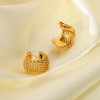 18k Mesh C Hoop Earrings — product detail