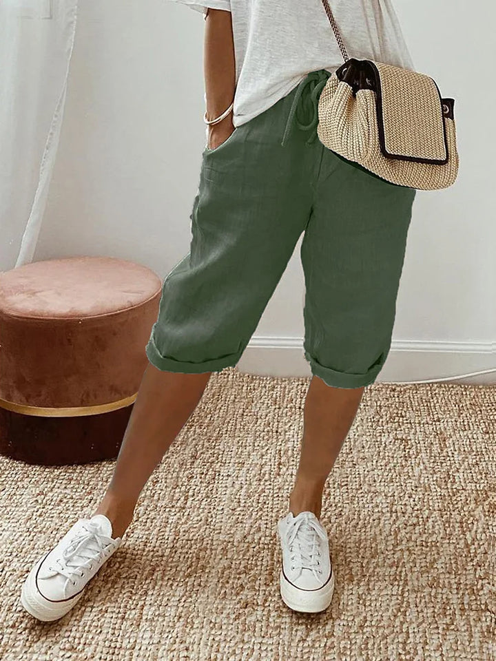 Yara – Light Short Trousers