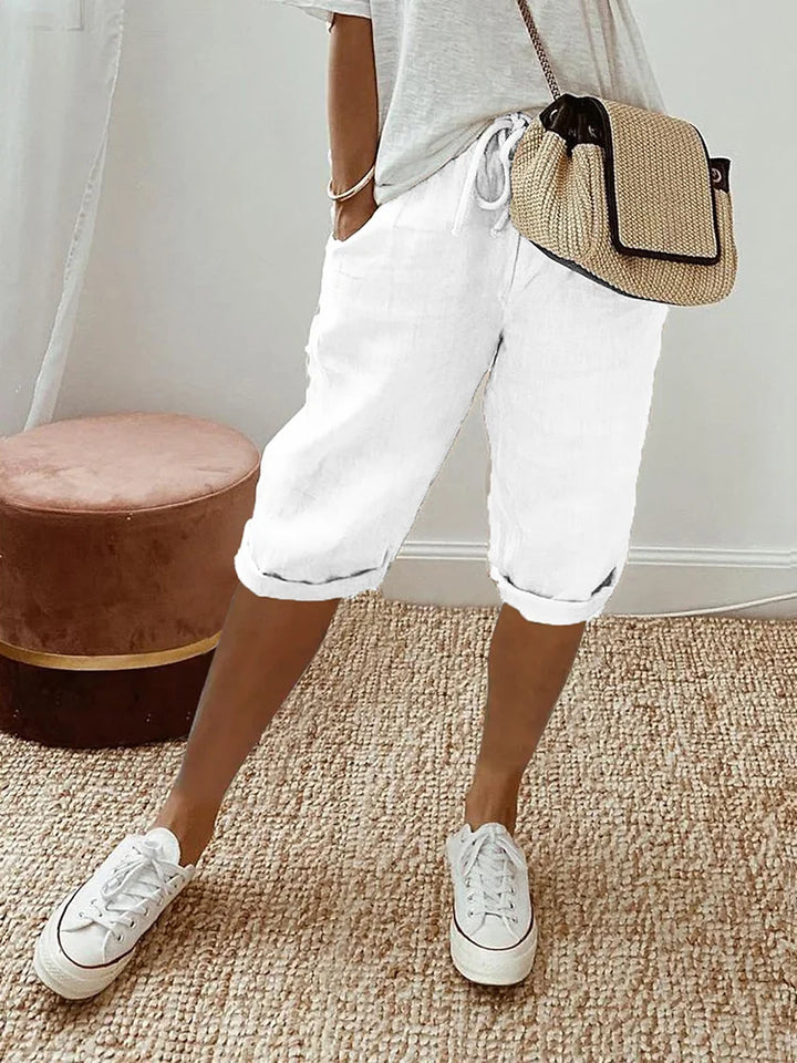Yara – Light Short Trousers
