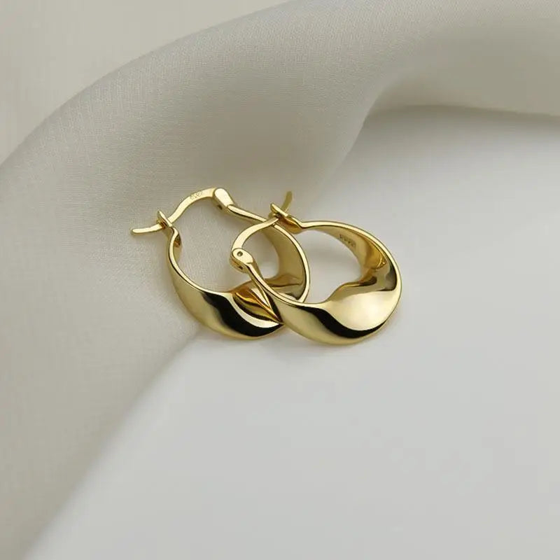Minimal Flattened Irregular Hoop Earrings — product detail