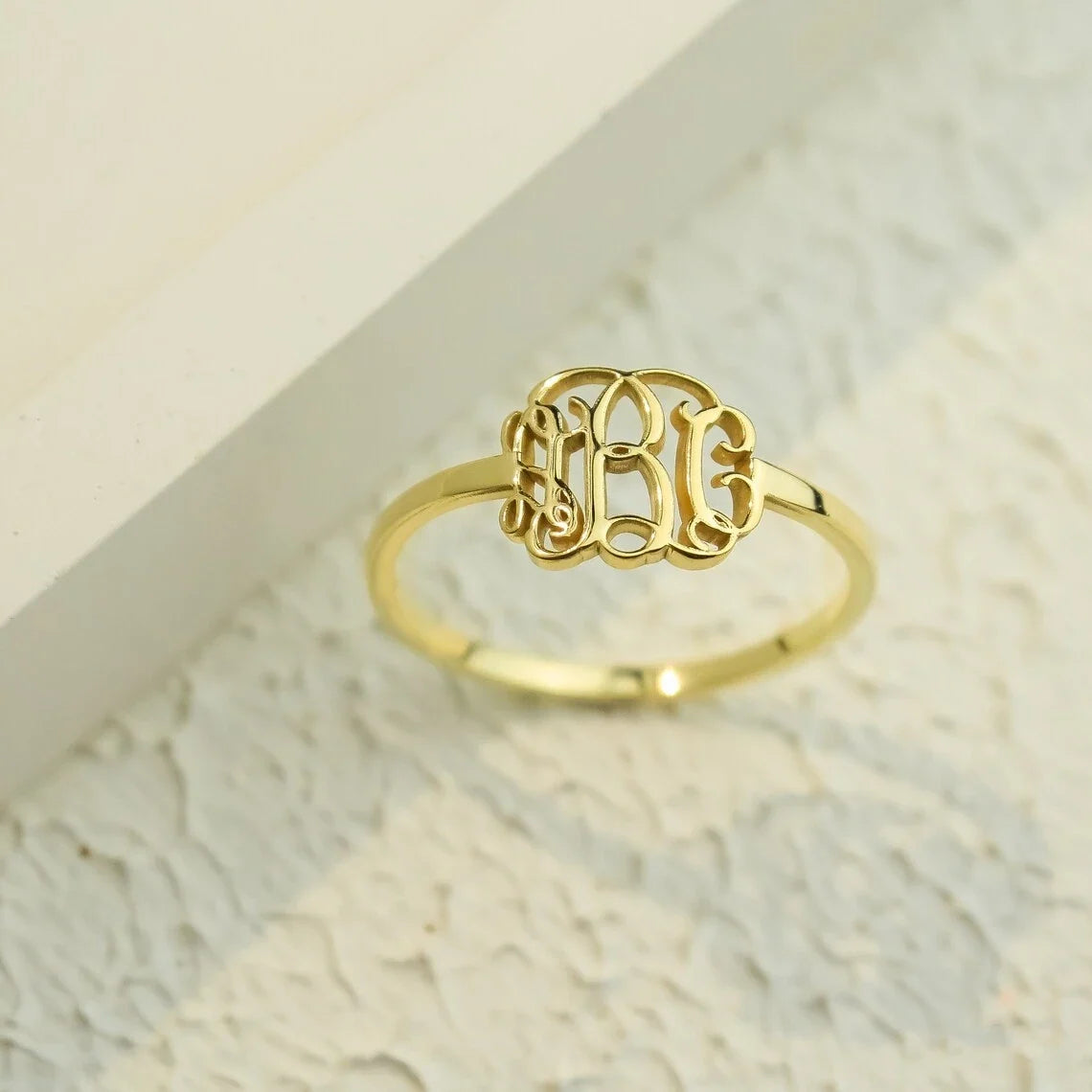 Minimal Monogram Ring — product detail