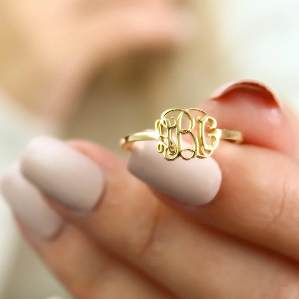 Minimal Monogram Ring — product detail