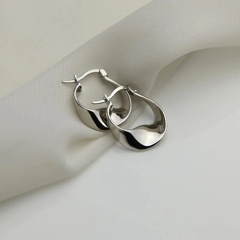 Minimal Flattened Irregular Hoop Earrings — product detail