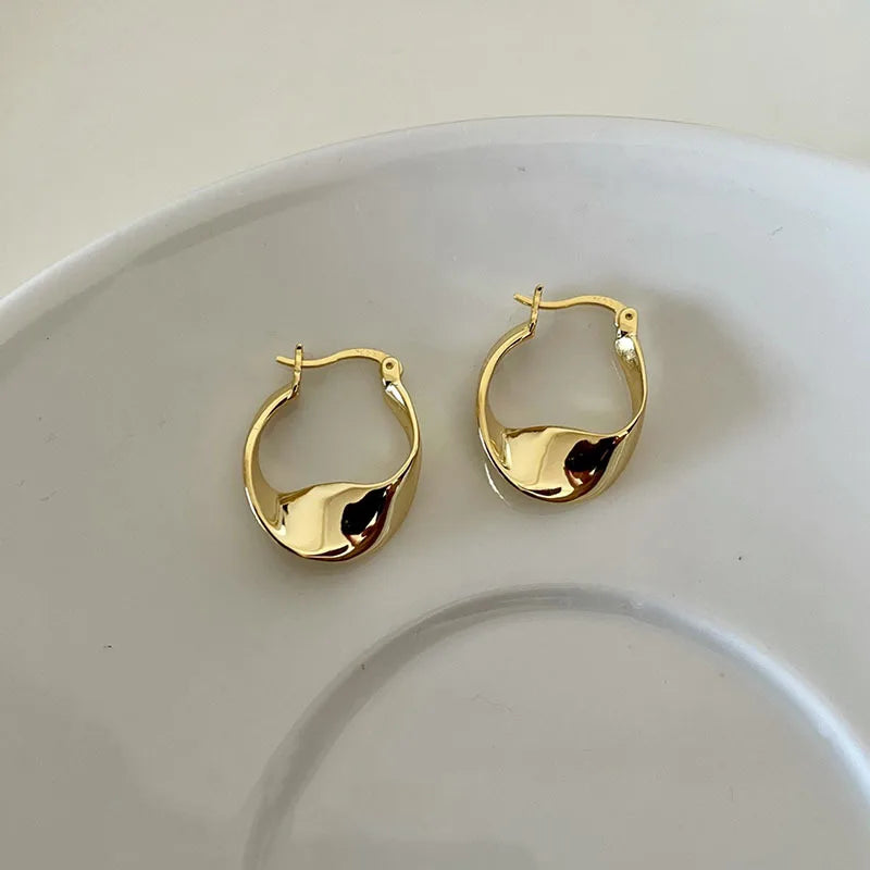 Minimal Flattened Irregular Hoop Earrings — product detail