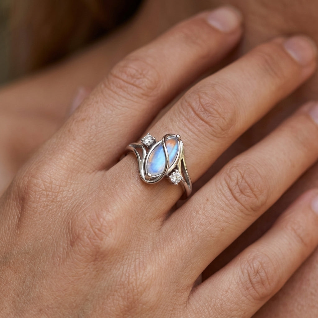 Vintage Inspired Sparkling Accented Mood Ring — product detail