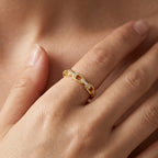 14k Sparkling Accented Chain Ring — product detail
