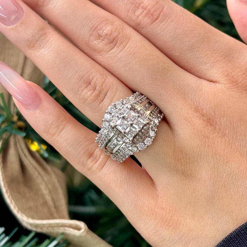 5-in-1 Sparkling Accented Ring Stack — product detail