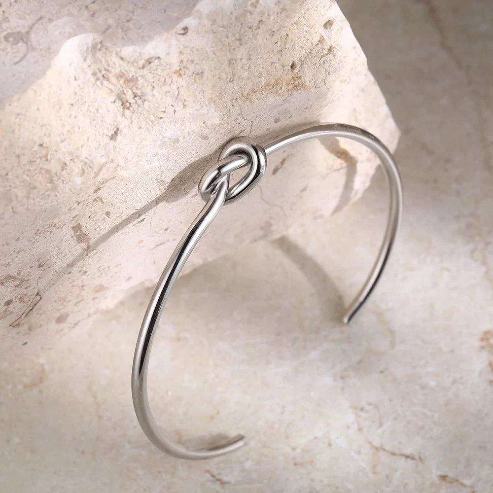 Classic Knot Bracelet — product detail