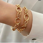 Contrasting Statement Chain Bracelet — product detail