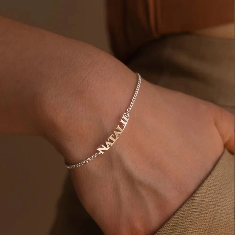 Customized Name Chain Bracelet — product detail