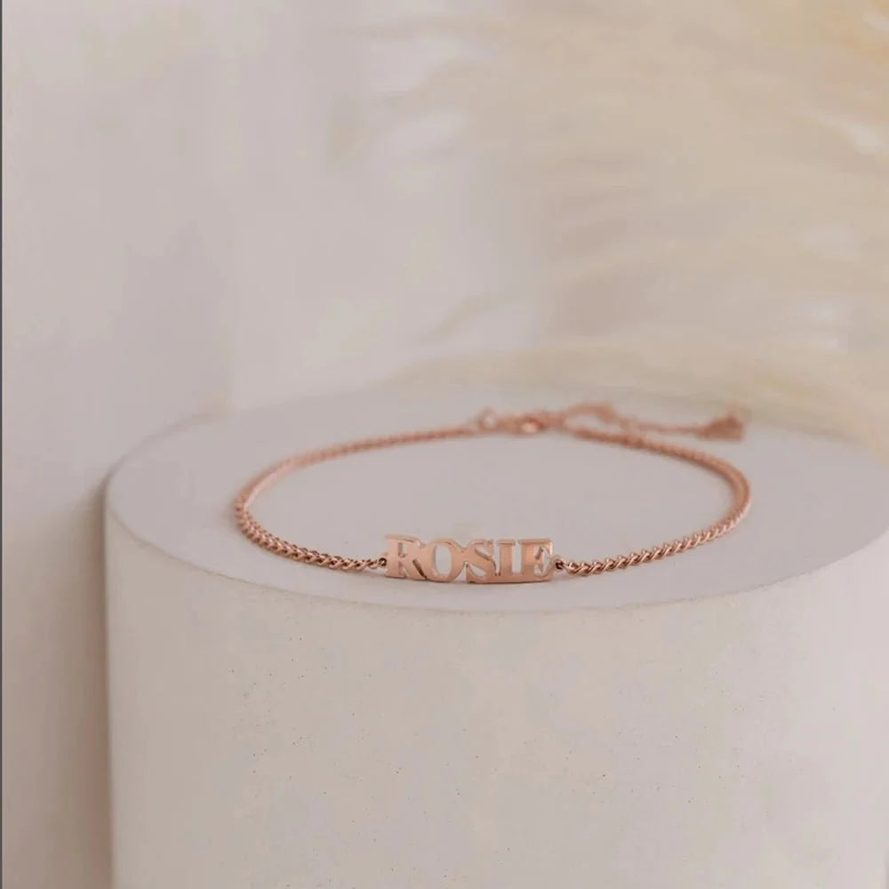 Customized Name Chain Bracelet — product detail