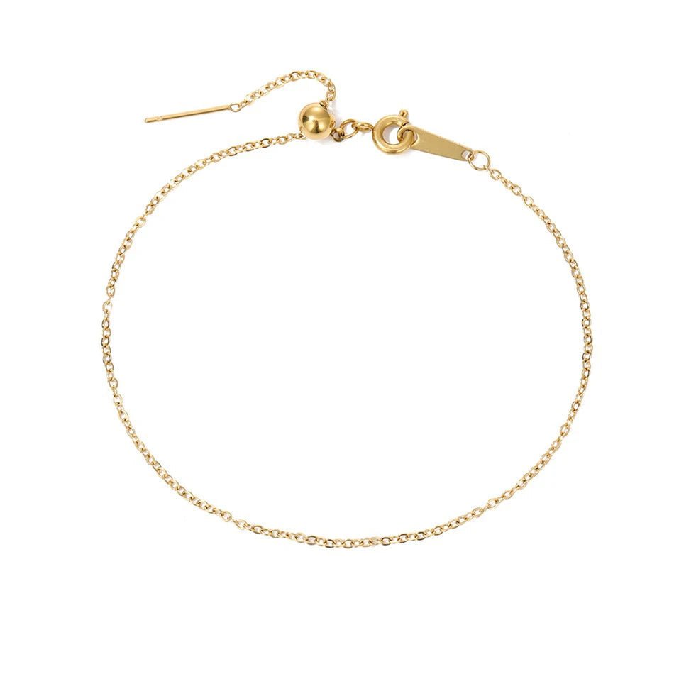 Dainty Chain Sparkling Initial Bracelet — product detail