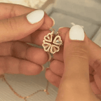 18k Dainty Eternal Clover Necklace — product detail