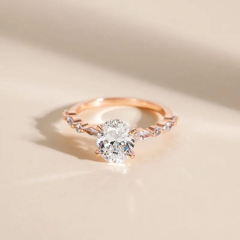 S925 3CT Elegant Oval Set Moissanite Accented Band Ring — product detail