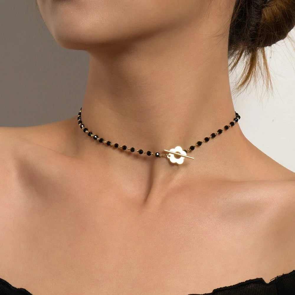 Floral Choker Flower Clasp Necklace — product detail