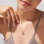 18k Dainty Eternal Clover Necklace — product detail