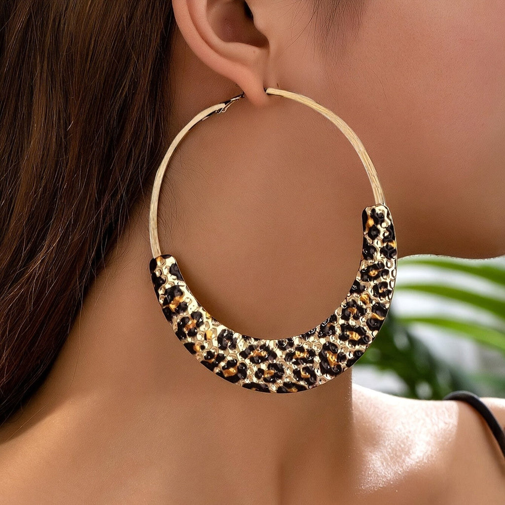 Vintage Leopard Print Accent Hoop Earrings — product detail